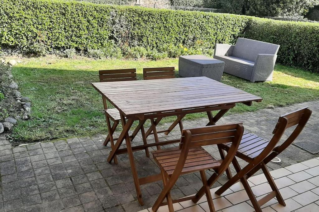 Hyper Centre De Sarzeau, Grand Appartement Au Calme Avec Jardinet エクステリア 写真